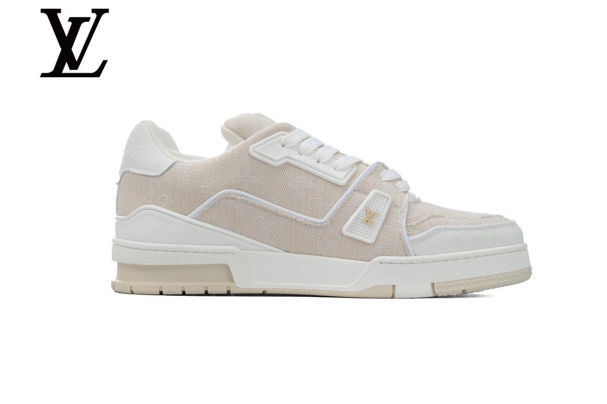 Louis Vuitton Trainer Sneakers - White Printed
