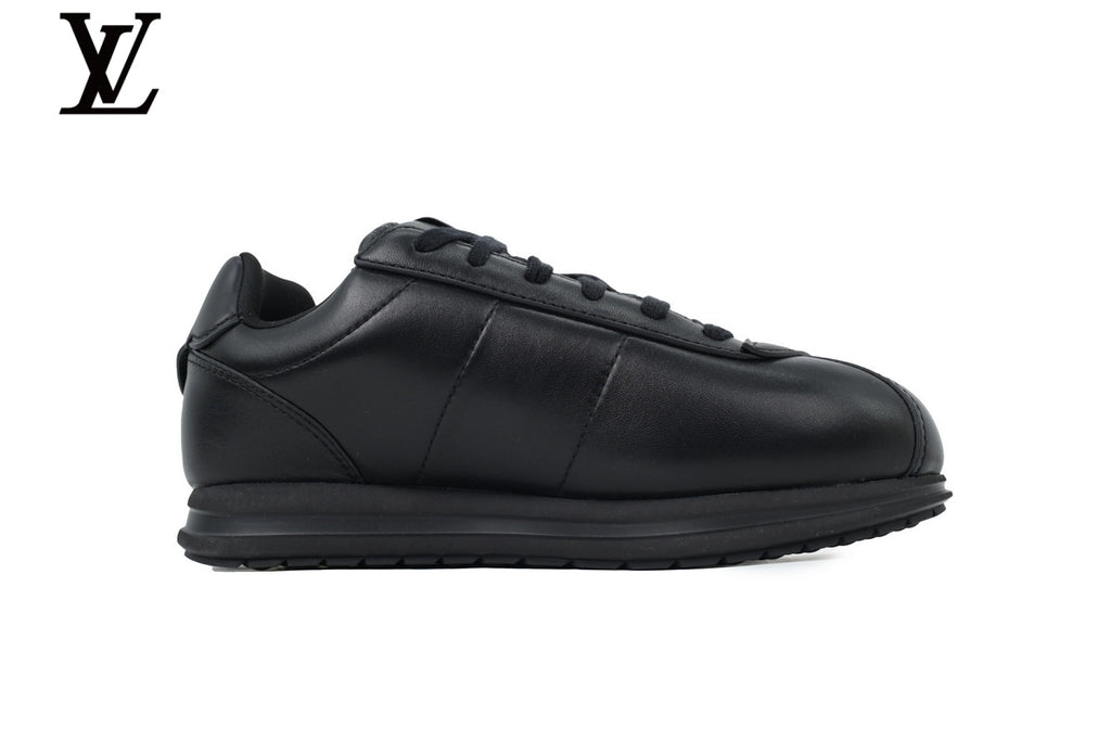 Louis Vuitton Low-Top Leather Sneakers - Black