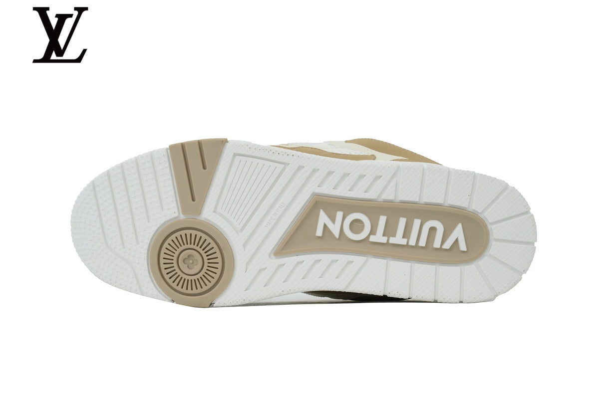 Louis Vuitton Trainer Sneaker – Beige & White Mesh & Leather
