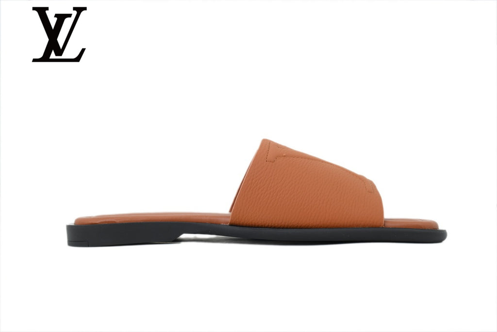 Tan Grained Leather-Look Slides | Sizes 35–46