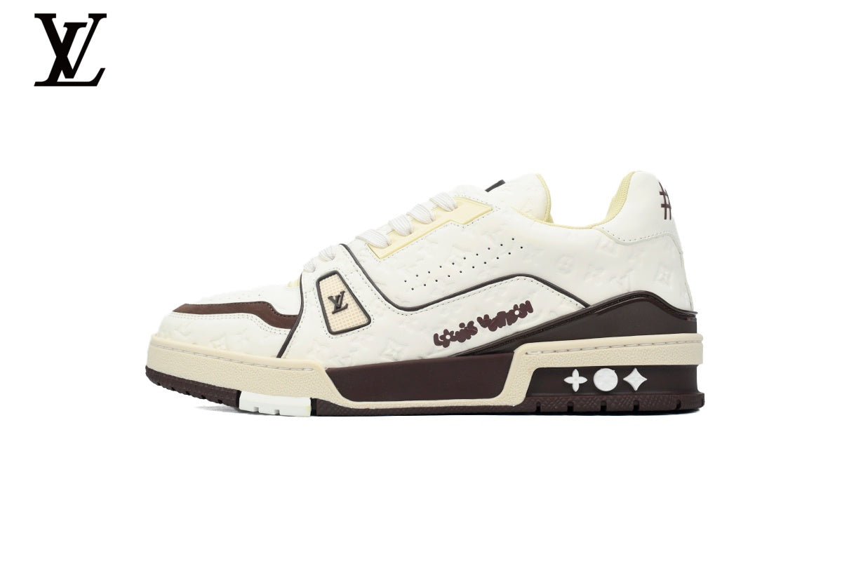 Louis Vuitton Trainer Sneaker – White & Brown Graffiti
