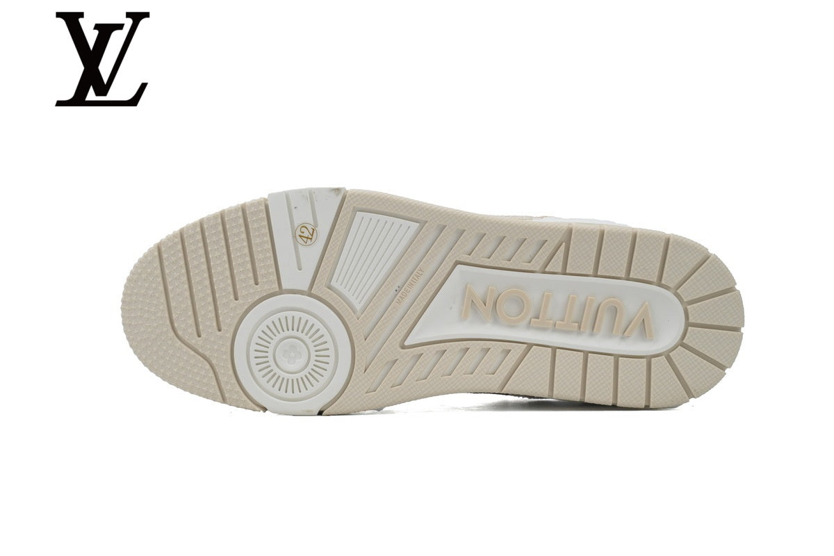 Louis Vuitton Trainer Sneakers - White Printed