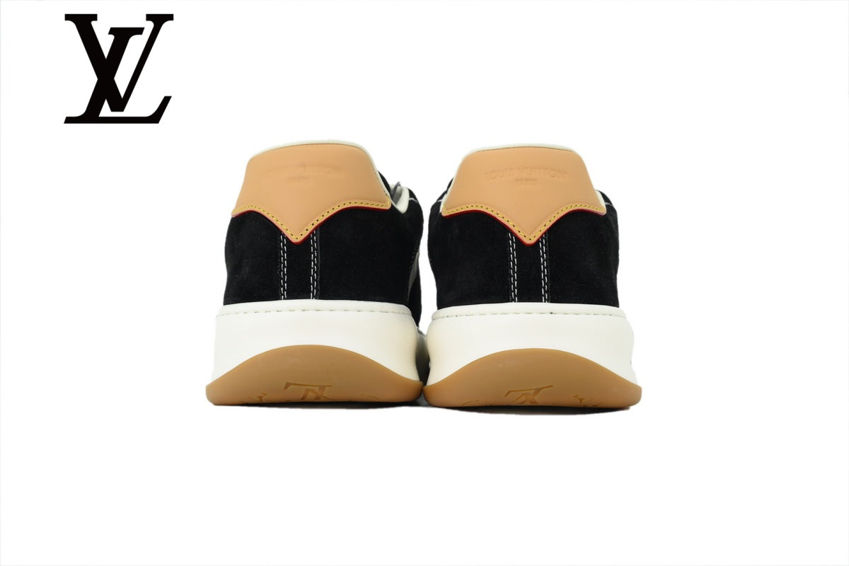 Black & White Skate Sneakers with Gum-Style Sole | Sizes 38–46