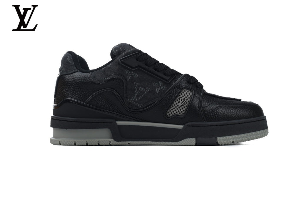 Louis Vuitton Trainer Sneaker – Black Monogram Leather