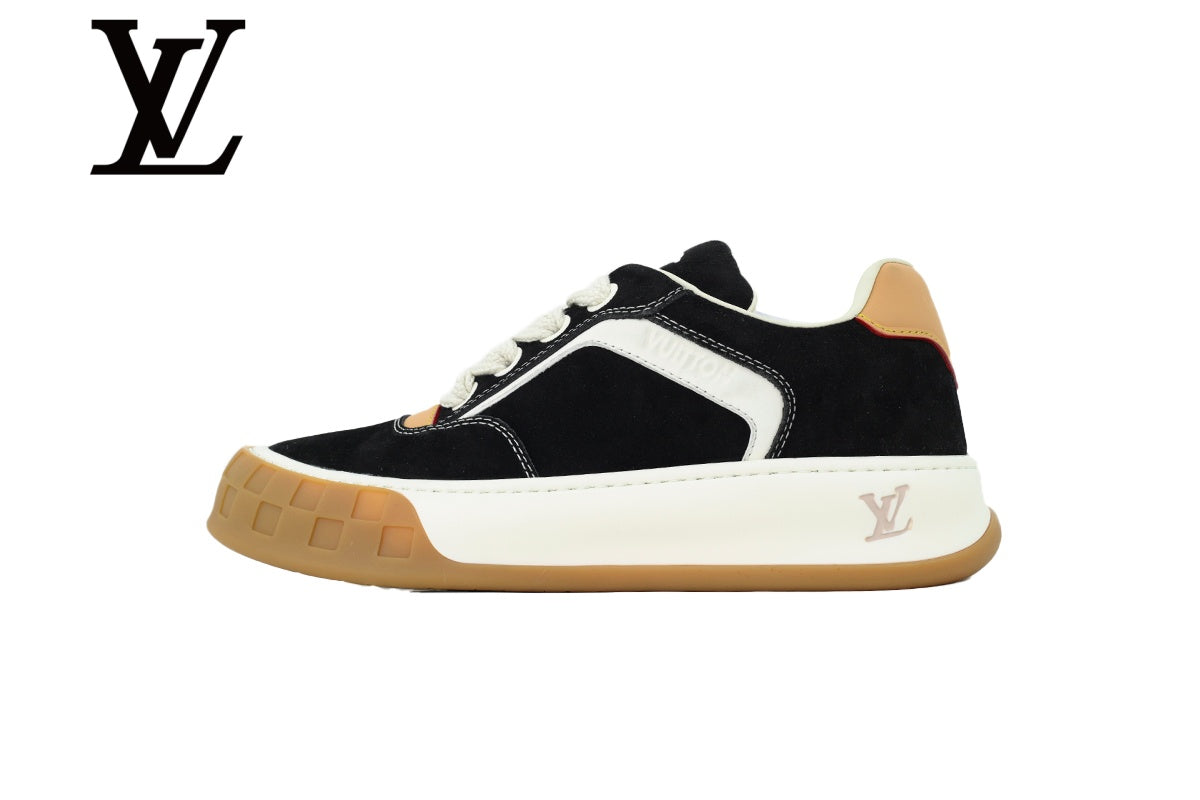 Black & White Skate Sneakers with Gum-Style Sole | Sizes 38–46