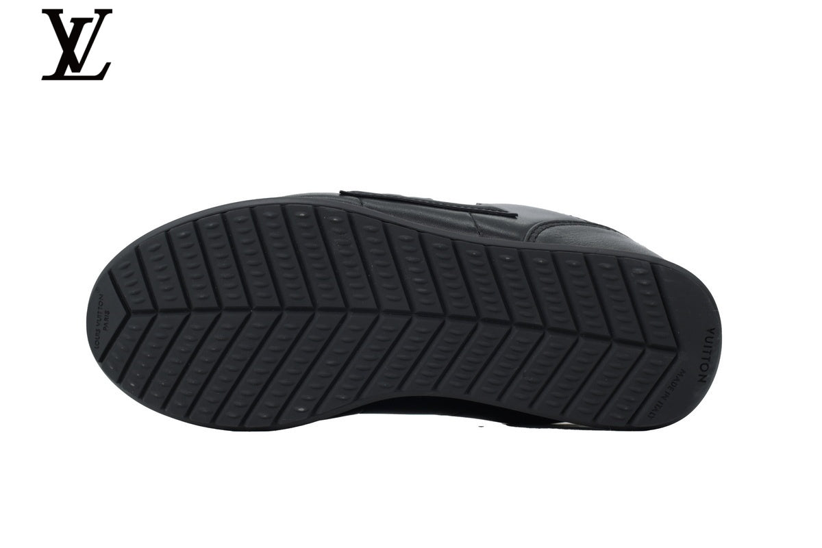 Hermès Driving Shoe Black Grained Leather Lace-up Stud Sole