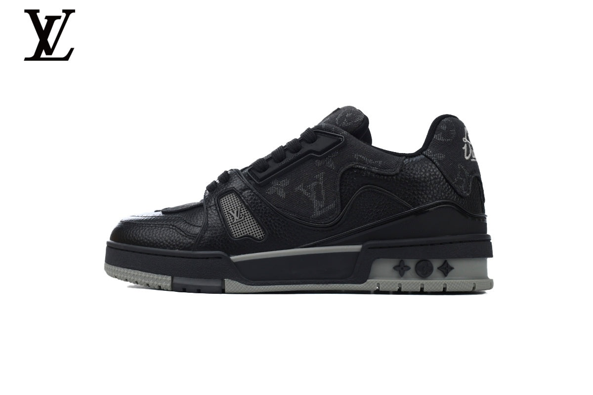 Louis Vuitton Trainer Sneaker – Black Monogram Leather