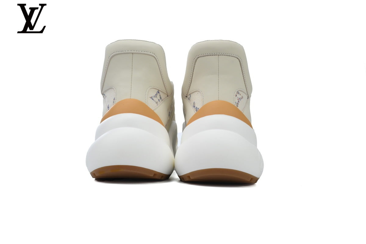 Louis Vuitton LV Archlight Sneaker – Beige & Brown