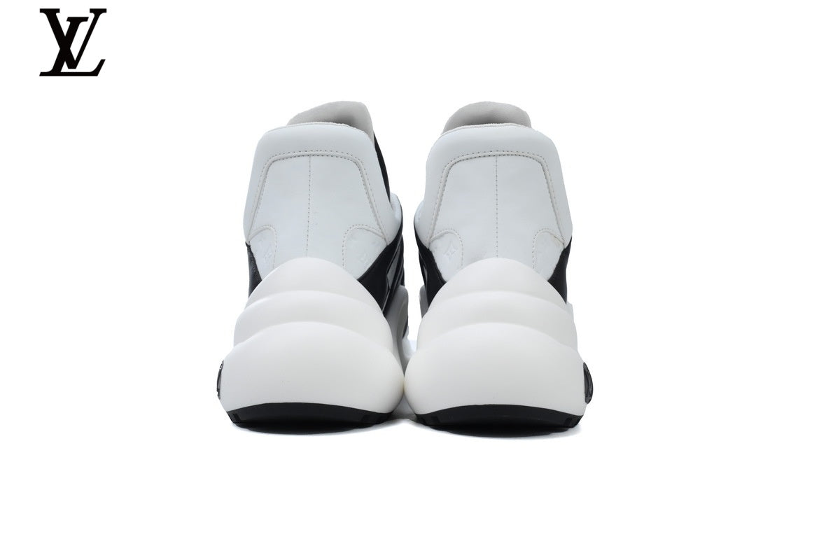 Louis Vuitton LV Archlight Sneaker – White & Black