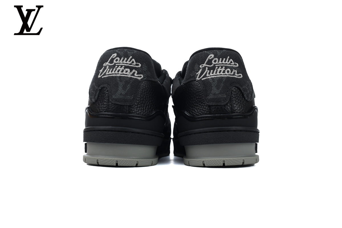 Louis Vuitton Trainer Sneaker – Black Monogram Leather
